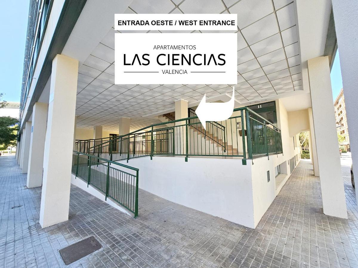 Apartamentos Las Ciencias H บาเลนเซีย ภายนอก รูปภาพ